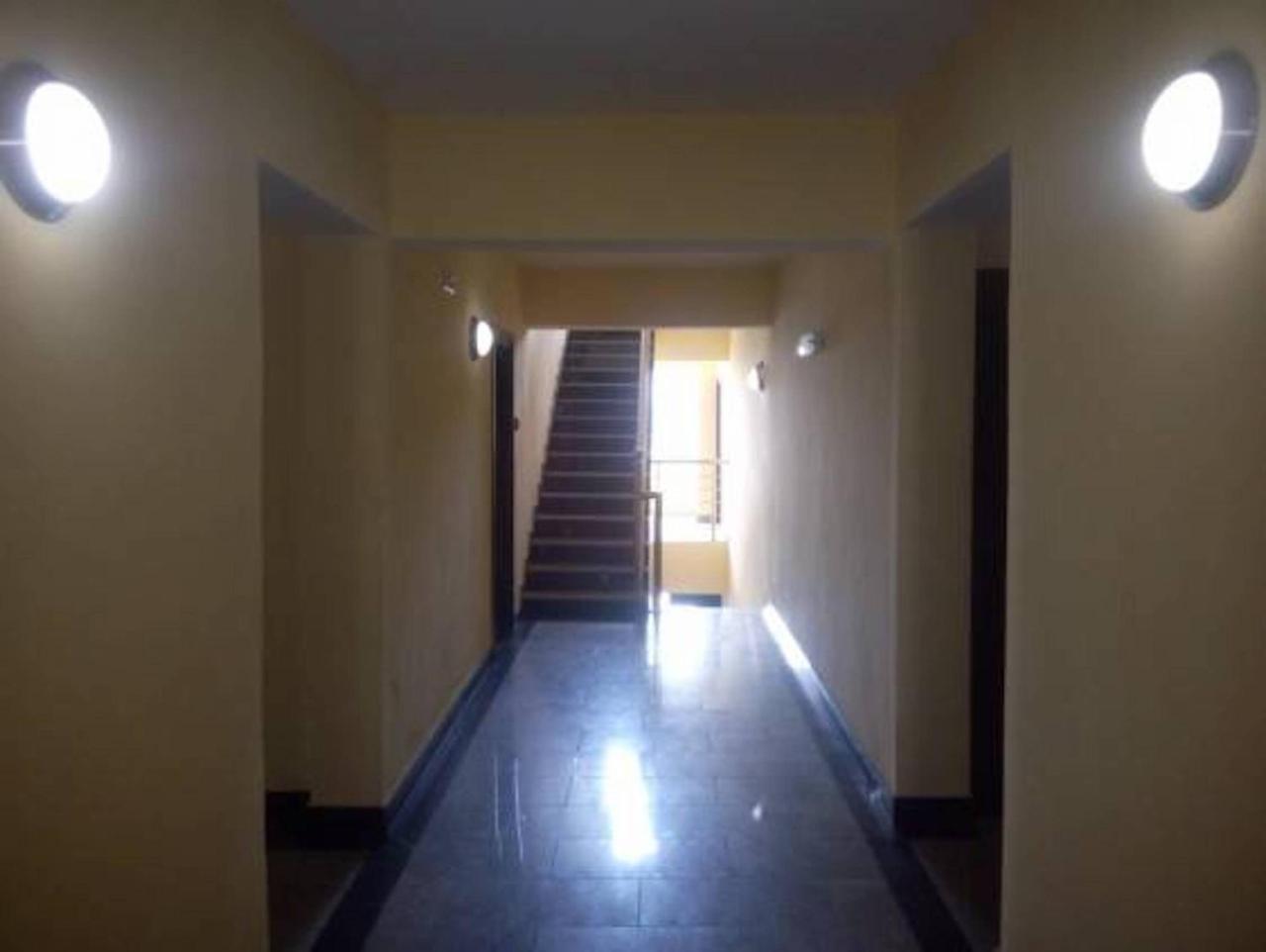 Hotel Newcastle Lagos Esterno foto