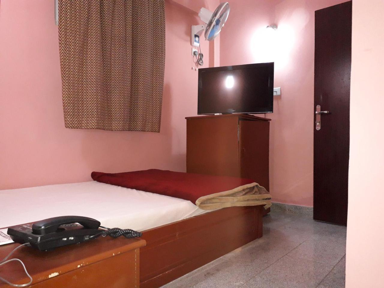 Hotel Newcastle Lagos Esterno foto